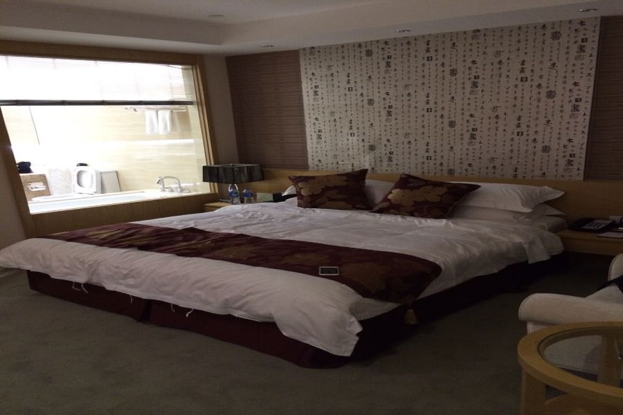 Фото Suzhou Sun Plaza Hotel