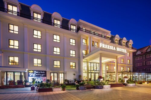 Freesia Hotel