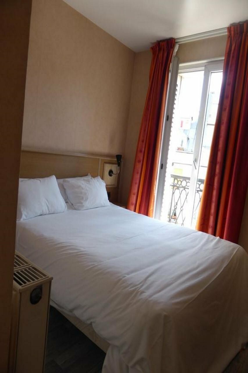 Фото Hotel De Paris Saint Georges