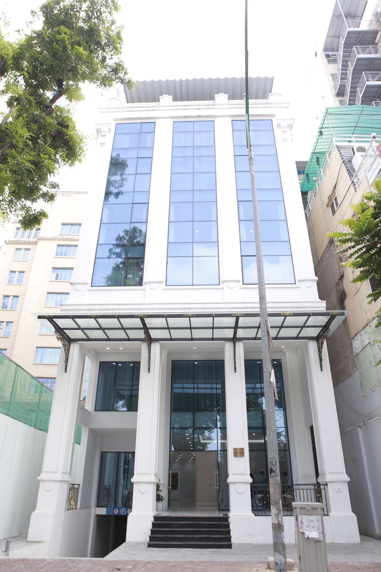 Фото Adonis Hotel