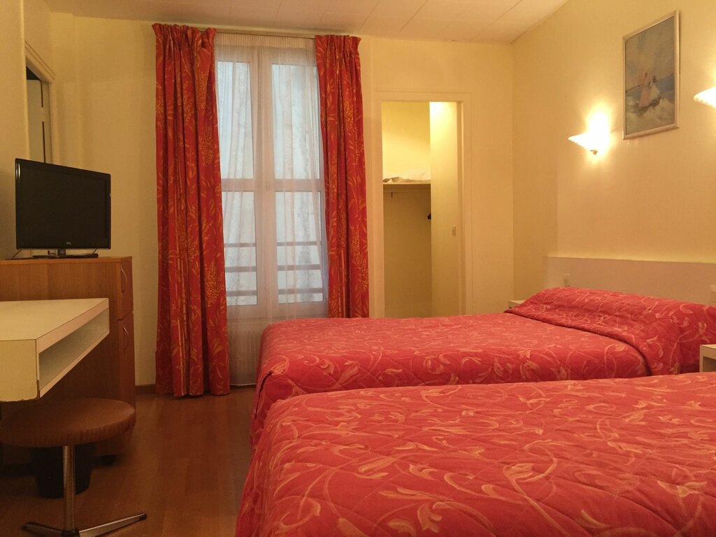 Hotel Hôtel des Pyrénées, Paris, photo