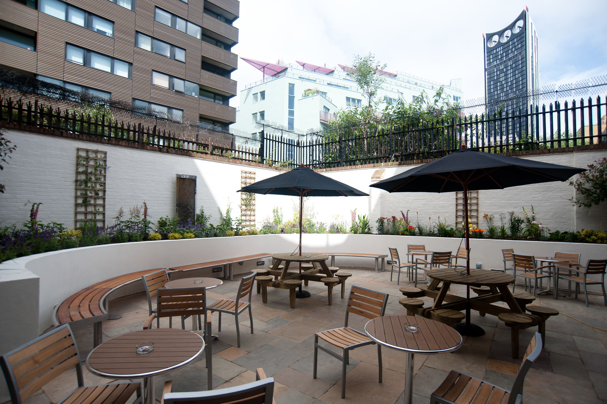 Фото Safestay London Elephant & Castle