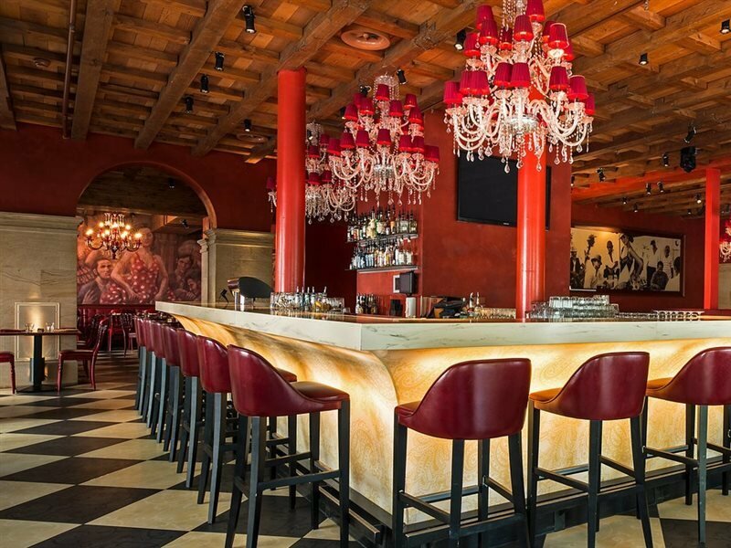 Фото Renaissance Lucerne Hotel