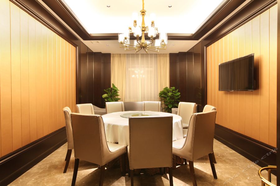 Фото Atour Hotel Lukou Airport Nanjing