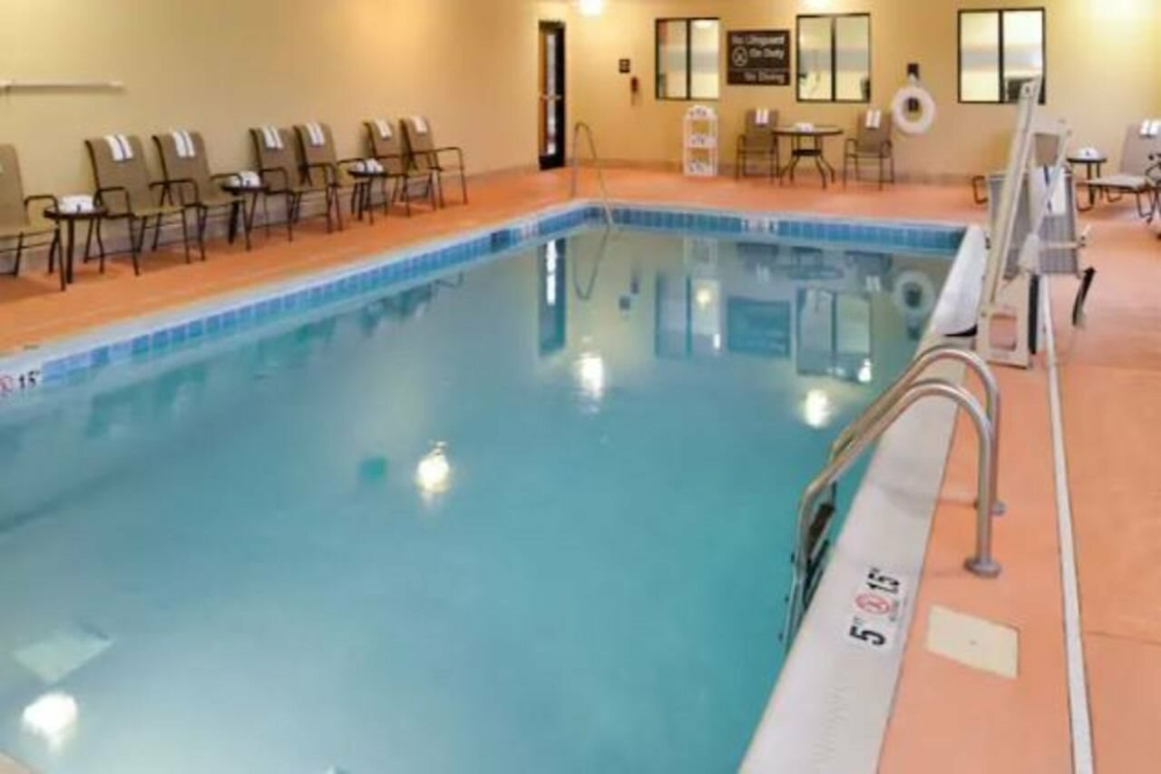 Фото Hampton Inn Williamsburg