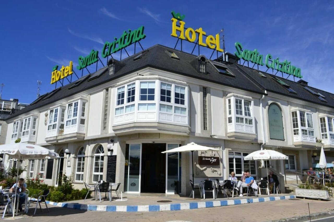 Фото отеля 1