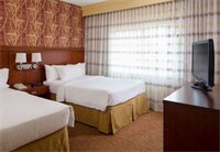 Фото Courtyard Charlotte Arrowood