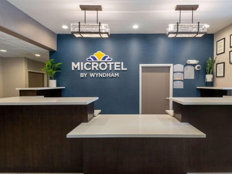 Фото Microtel Inn & Suites by Wyndham Tracy