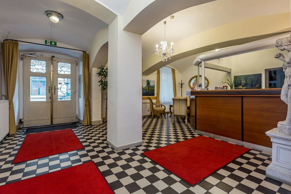 Фото Hotel Graf Stadion