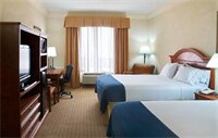 Фото Holiday Inn Express & Suites Houston - Memorial Park Area, an Ihg Hotel
