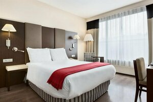 Гостиница Nh Brussels Stéphanie