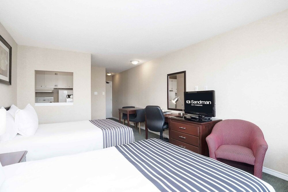 Фото Sandman Inn Cranbrook
