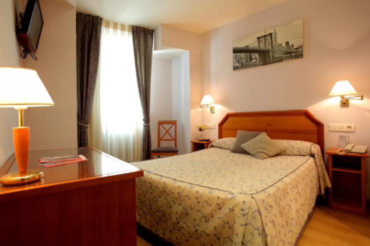 Фото Hotel Hispania