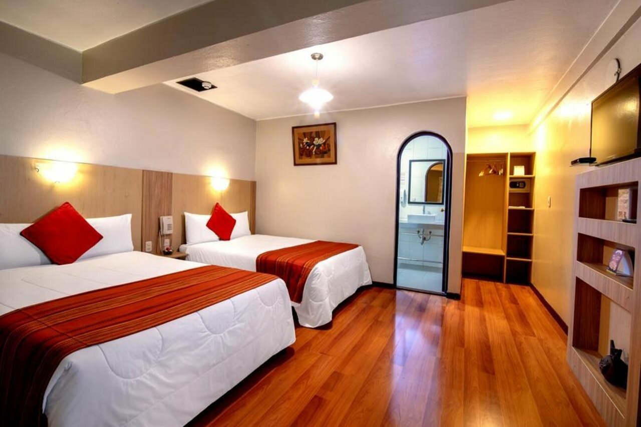 Фото отеля 3