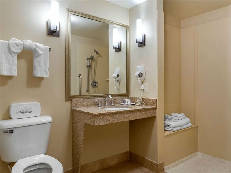 Фото Comfort Suites Barstow near I-15