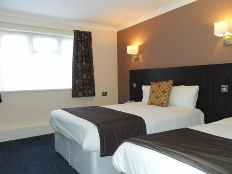 Фото Best Western Gatwick Skylane Hotel