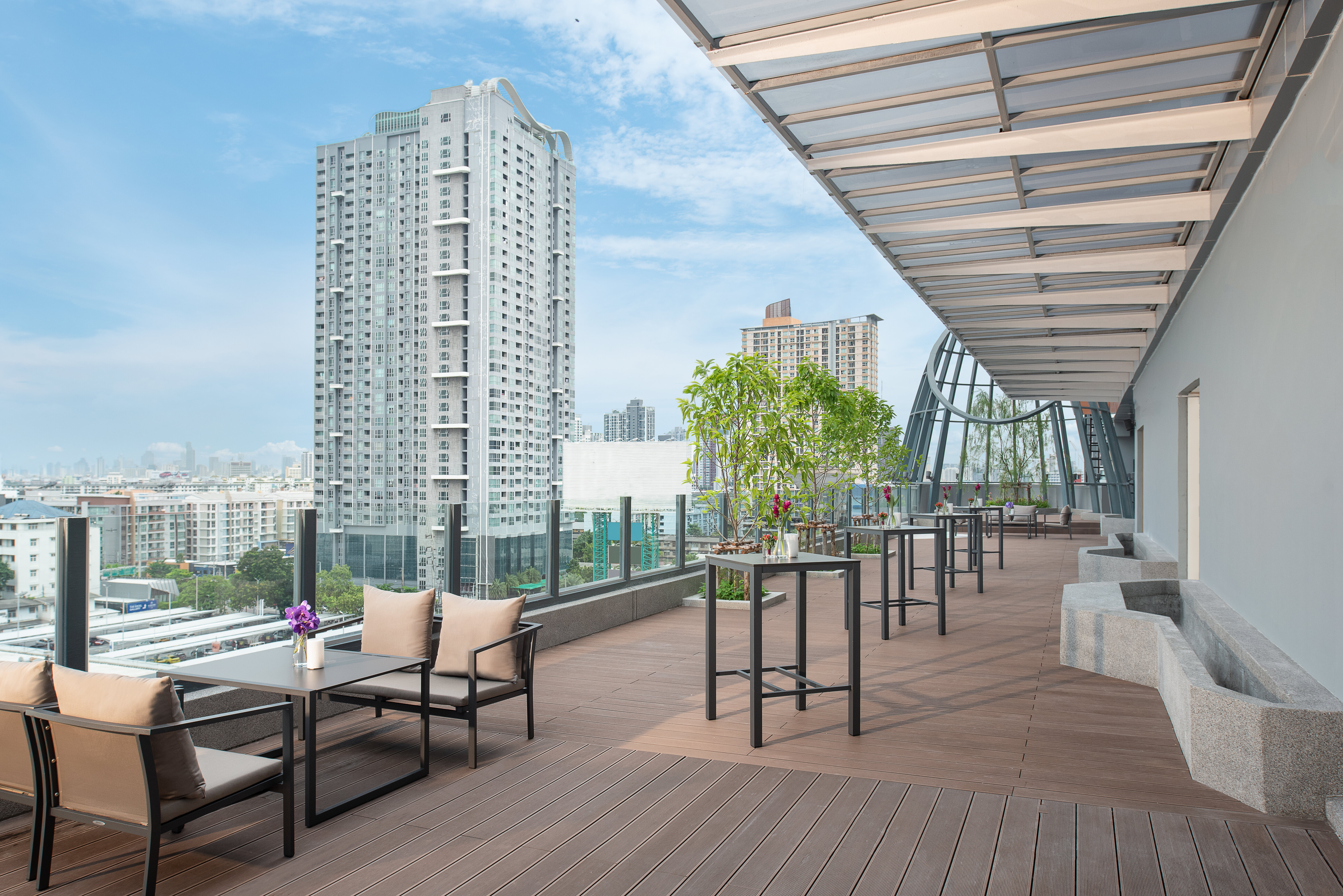 Фото Avani Sukhumvit Bangkok Hotel