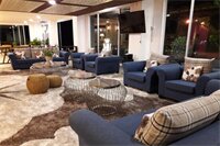 Фото Southgate Residence Hotel