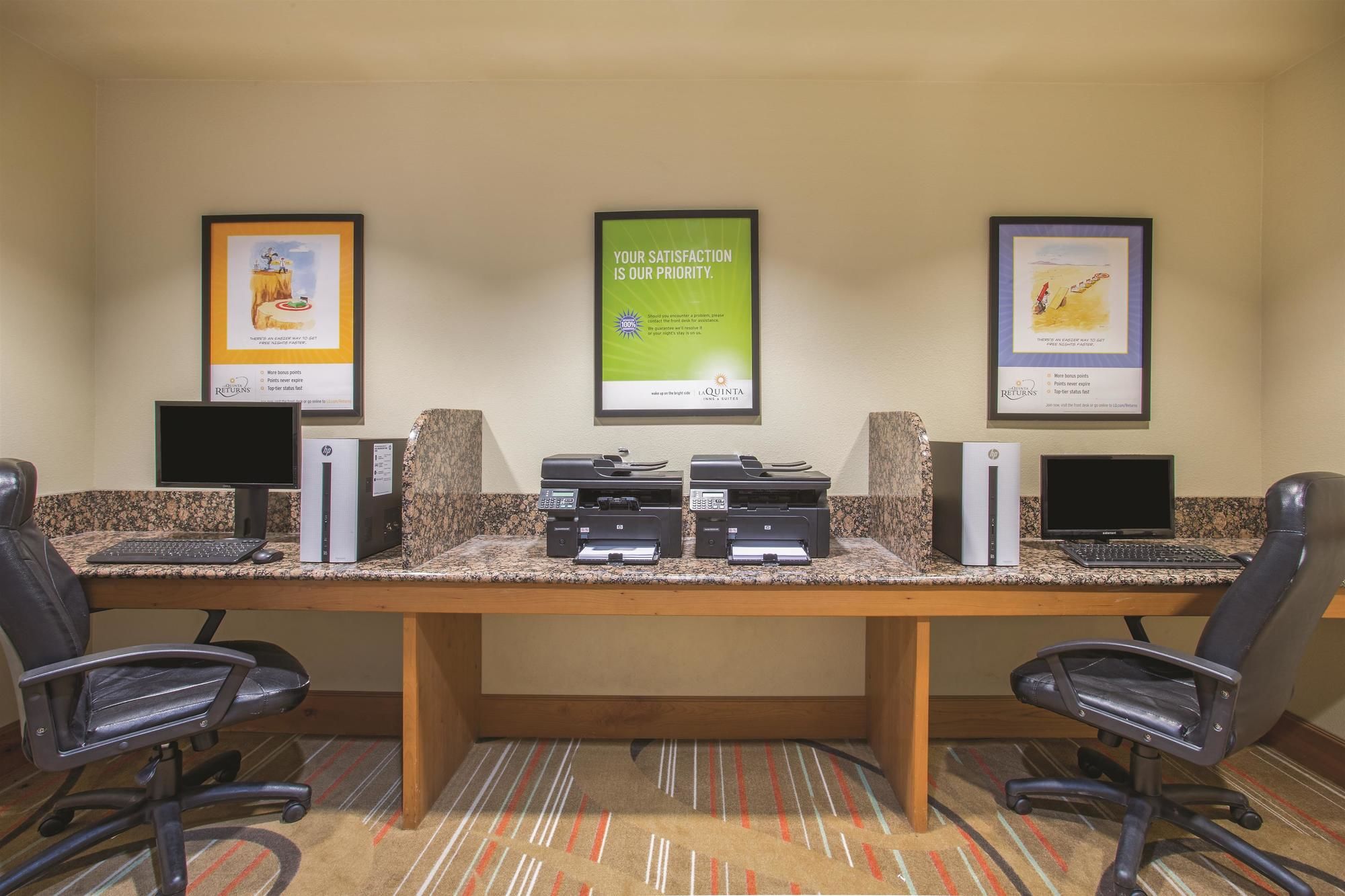 Фото La Quinta Inn & Suites by Wyndham St. George