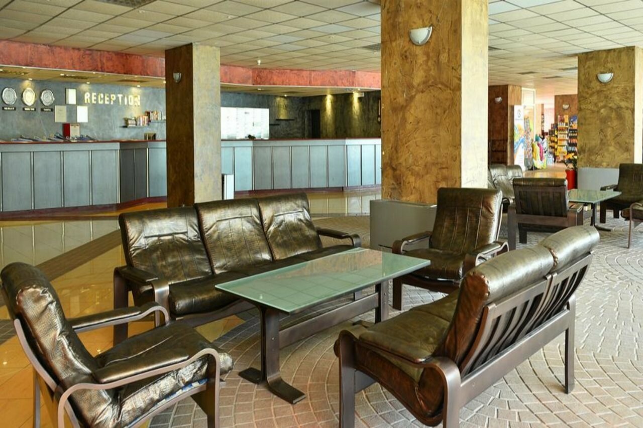 Фото Hotel Ambassador