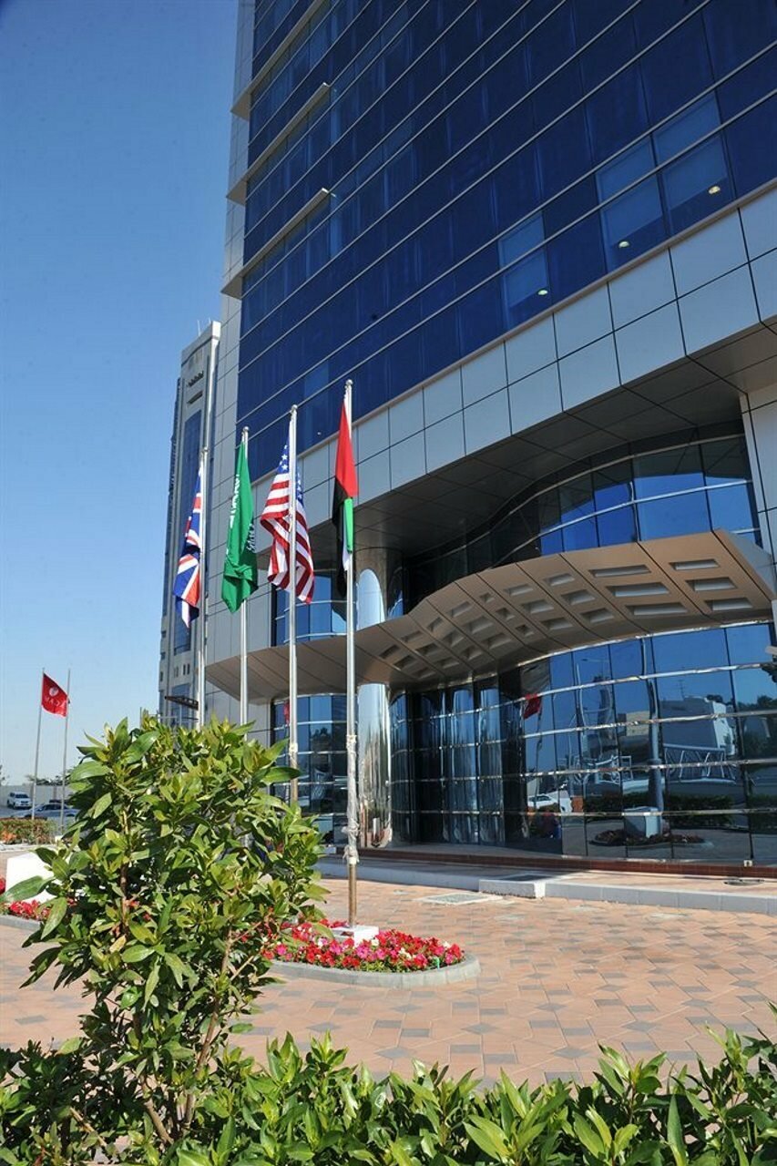 Фото Ramada by Wyndham Abu Dhabi Corniche