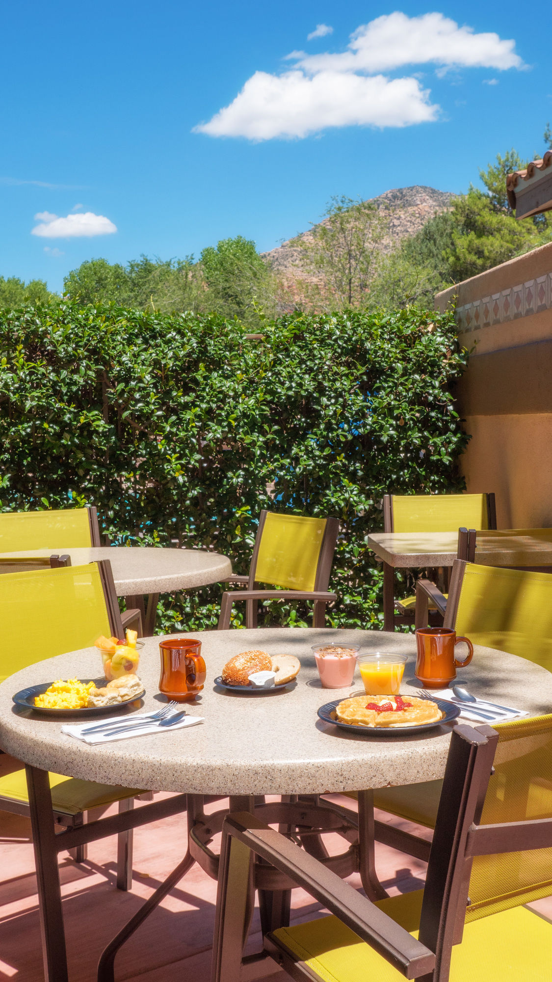 Фото Sedona Real Inn & Suites