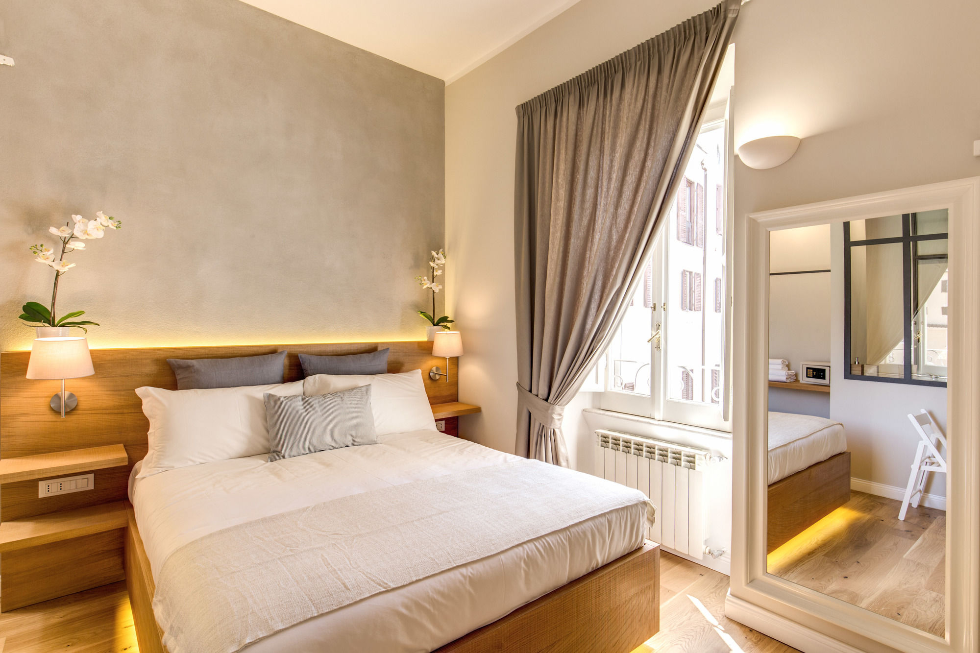 Фото The Spanish Suite Campo de Fiori