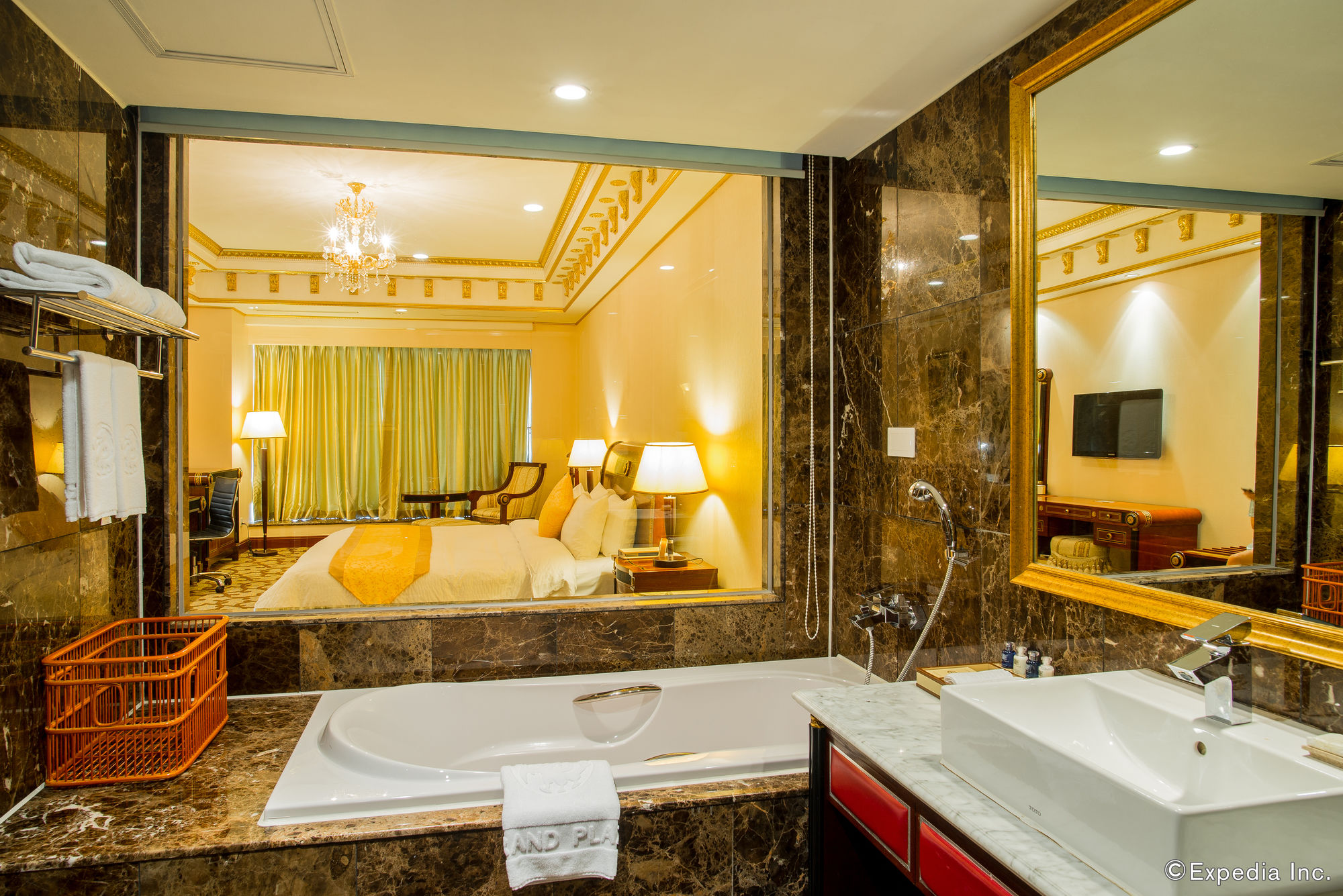 Фото Grand Plaza Hanoi