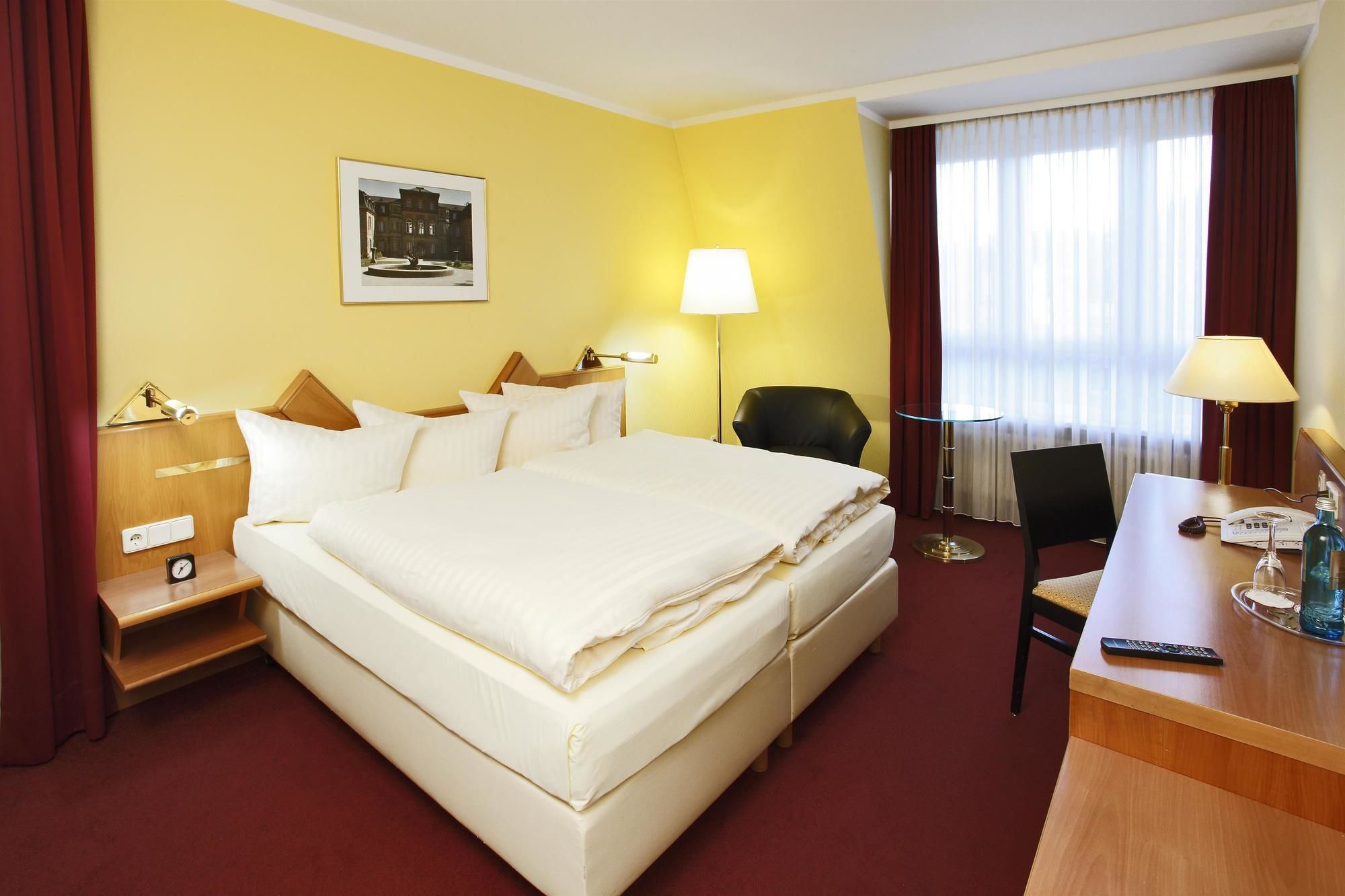 Фото H4 Hotel Residenzschloss Bayreuth