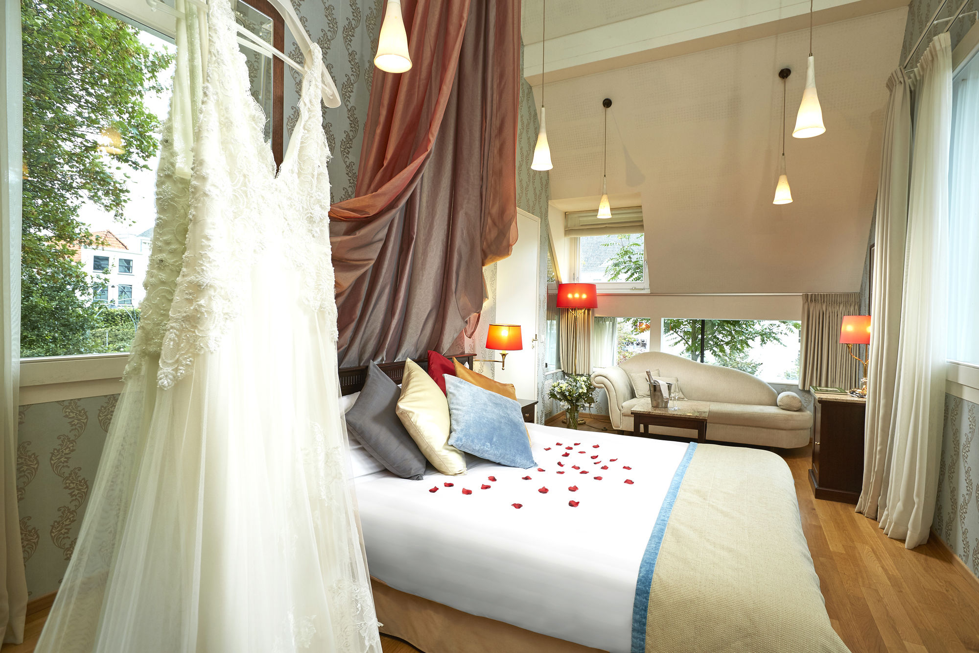 Фото Grand Hotel Karel V