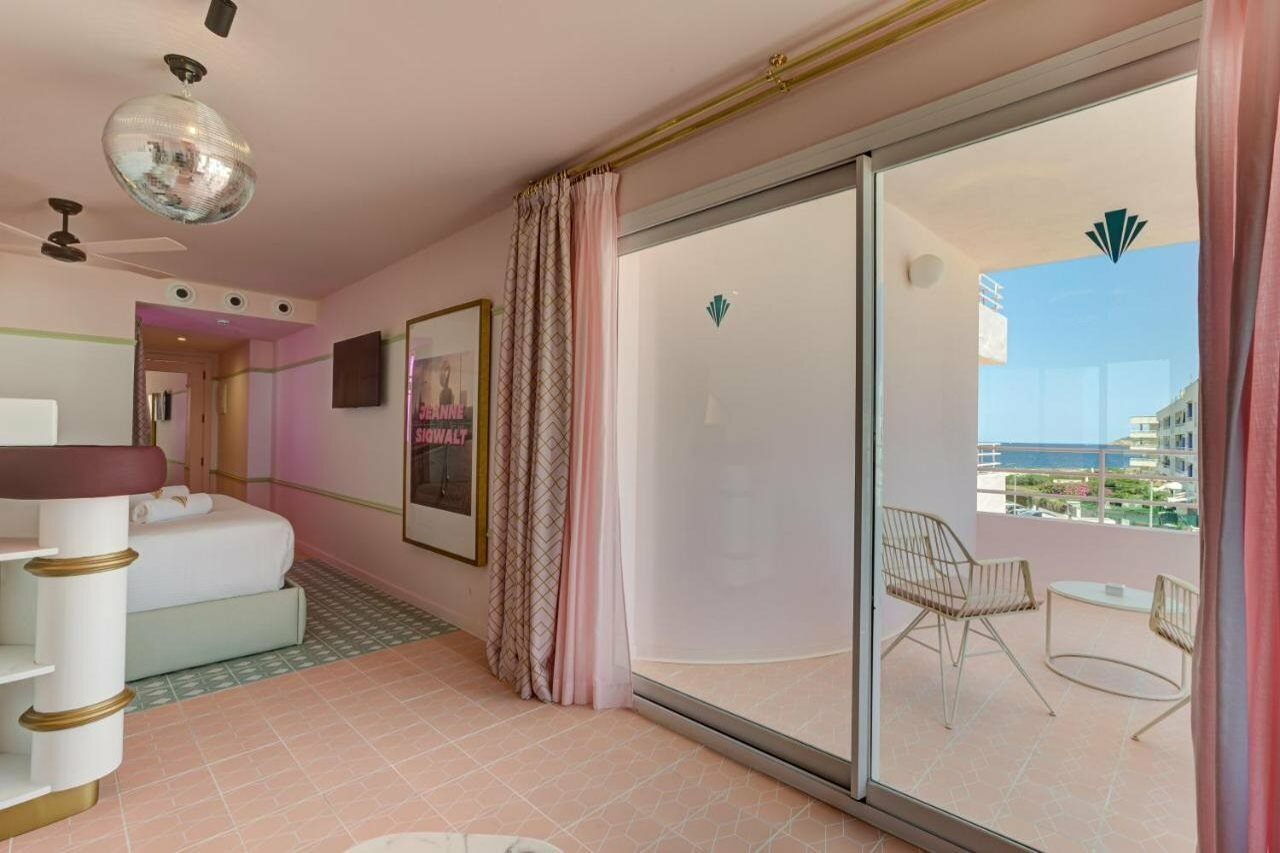 Фото Grand Paradiso Ibiza - Adults Only