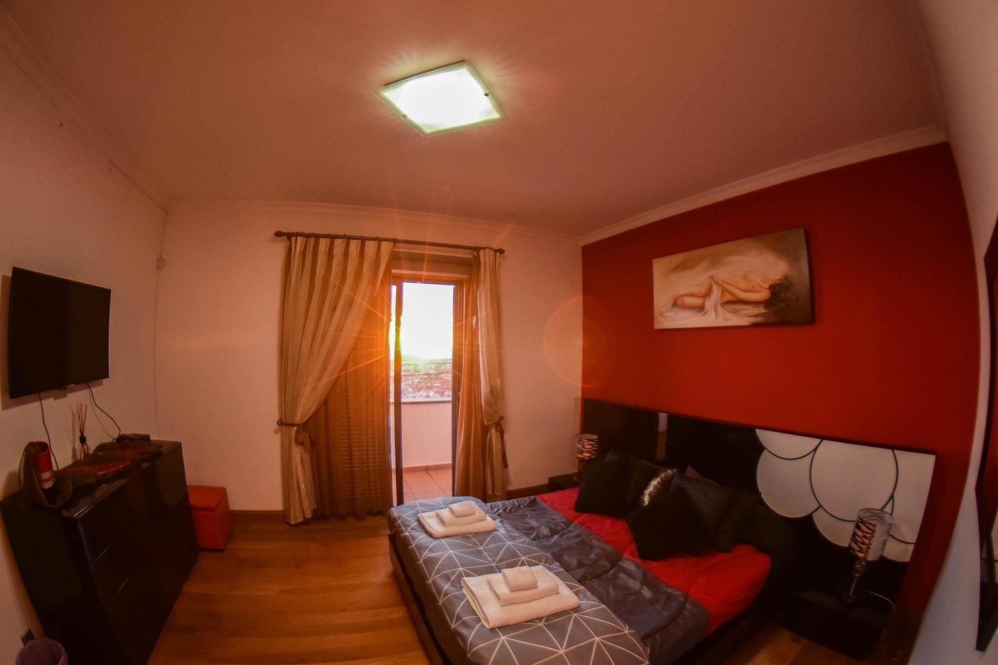 Фото House With 3 Bedrooms in Funchal, With Wonderful sea View, Private Pool, Enclosed Garden Near the Beach