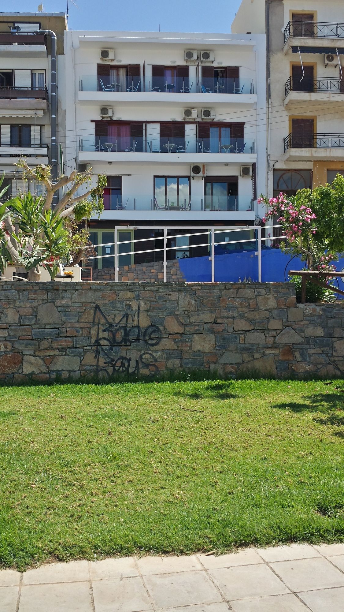 Фото Atlantis Hotel