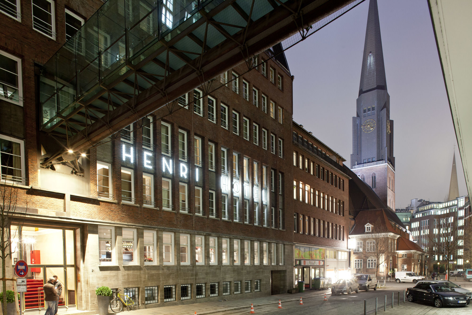 Фото Henri Hotel Hamburg Downtown