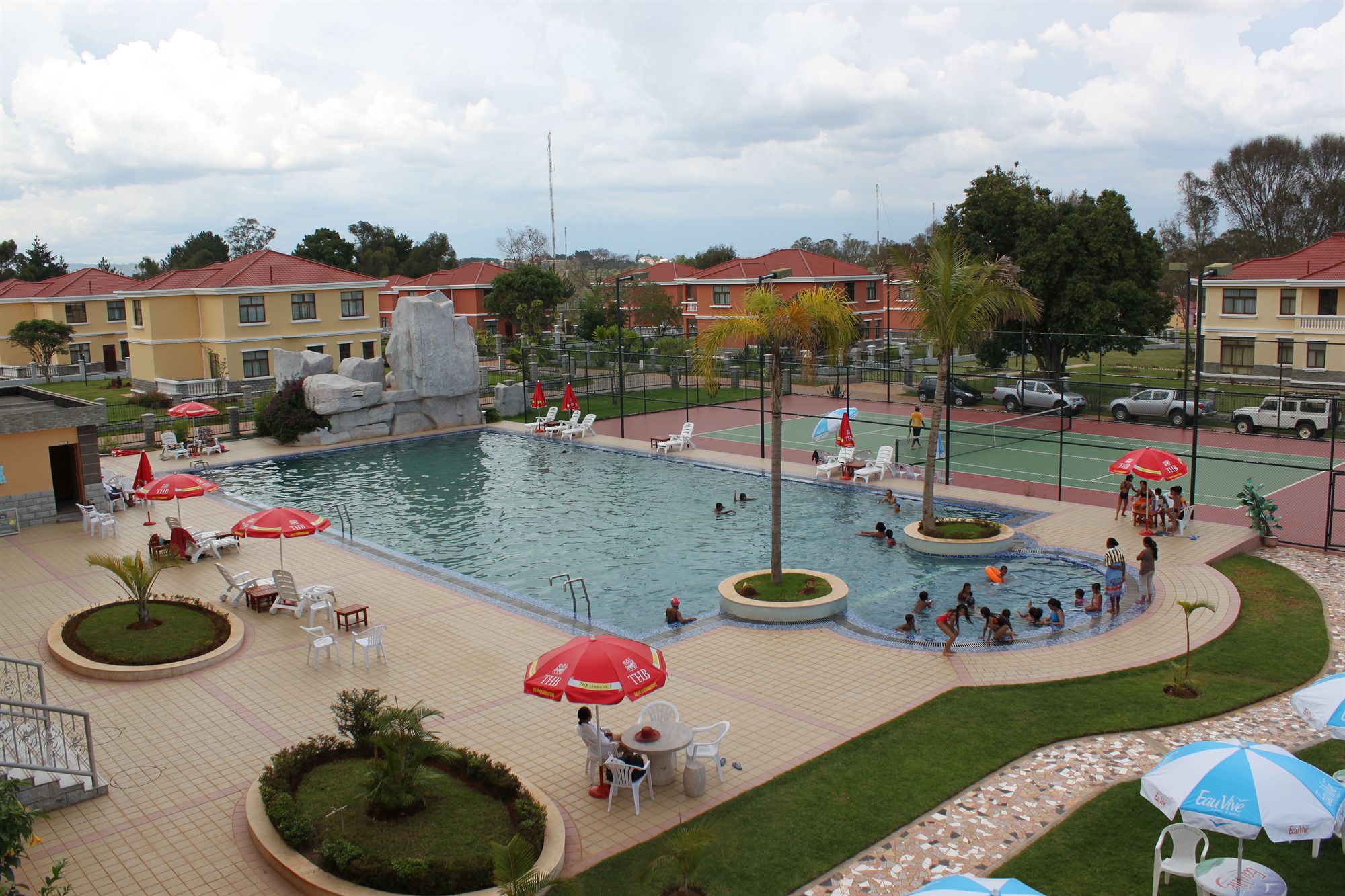 Фото Madagascar Golden Peacock Hotel