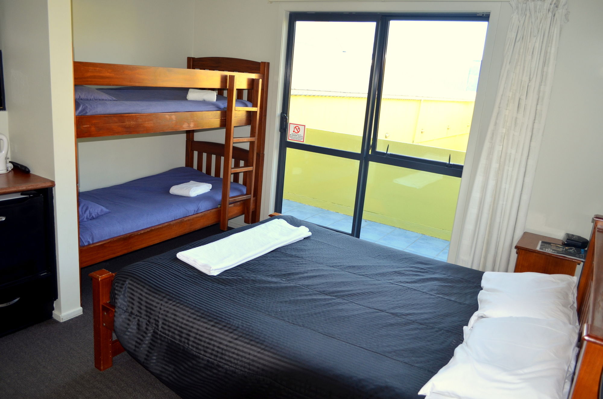 Фото Airport Motel