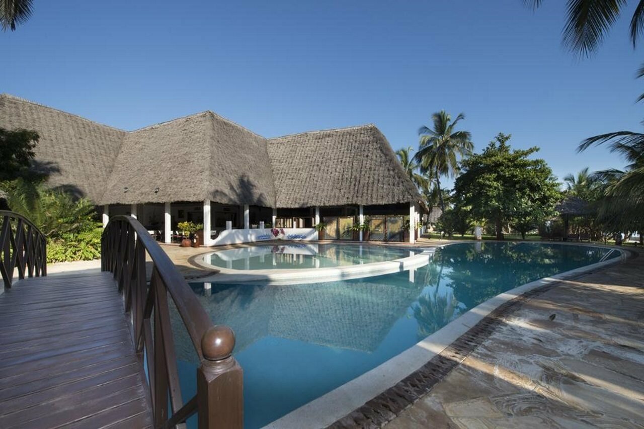 Фото Uroa Bay Beach Resort