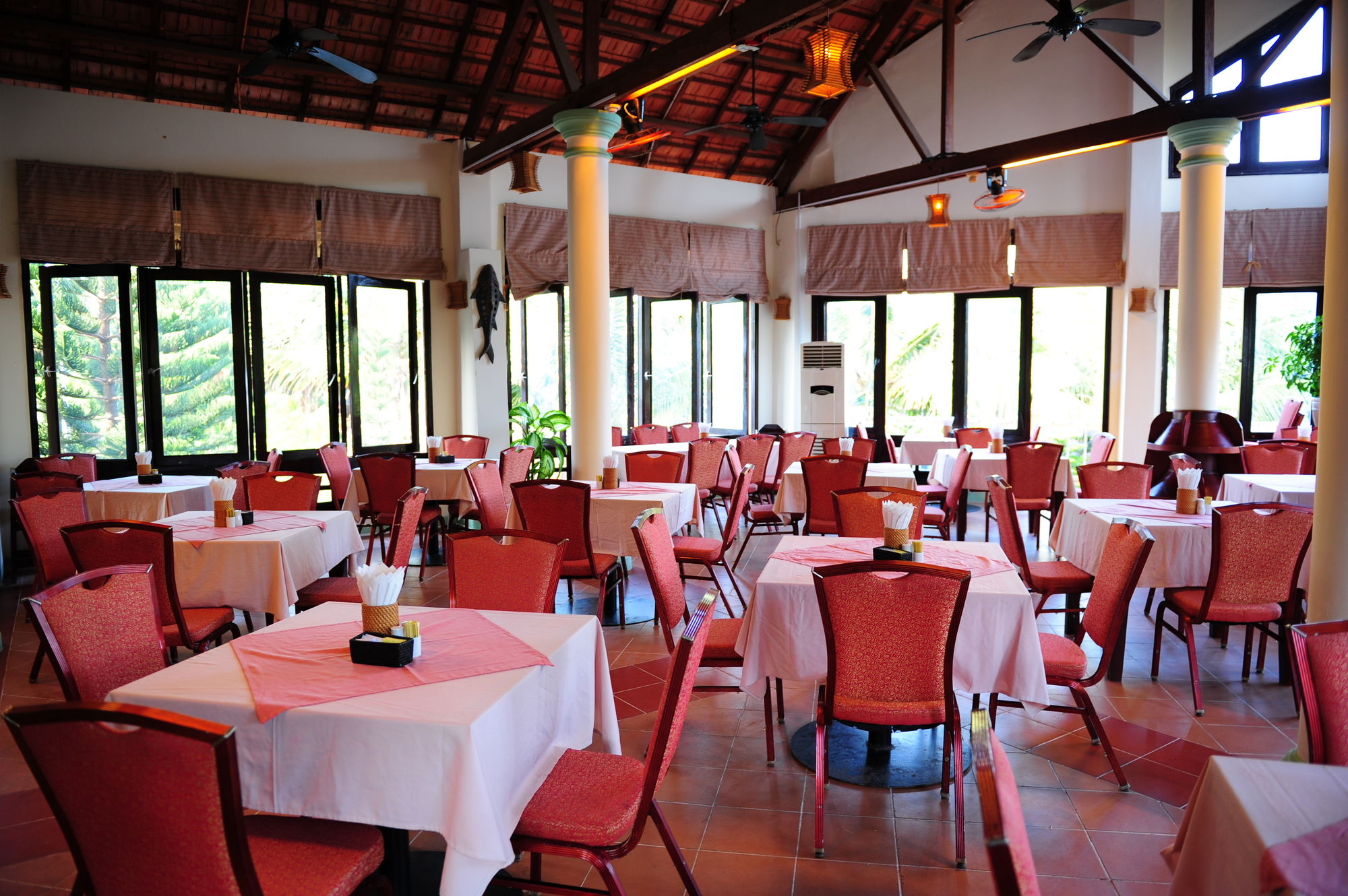Фото L'Azure Resort and SPA