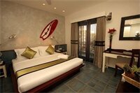 Фото The Fern Residency Miramar