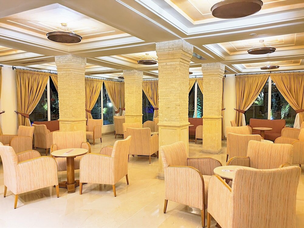 Фото Hotel Ras El Ain