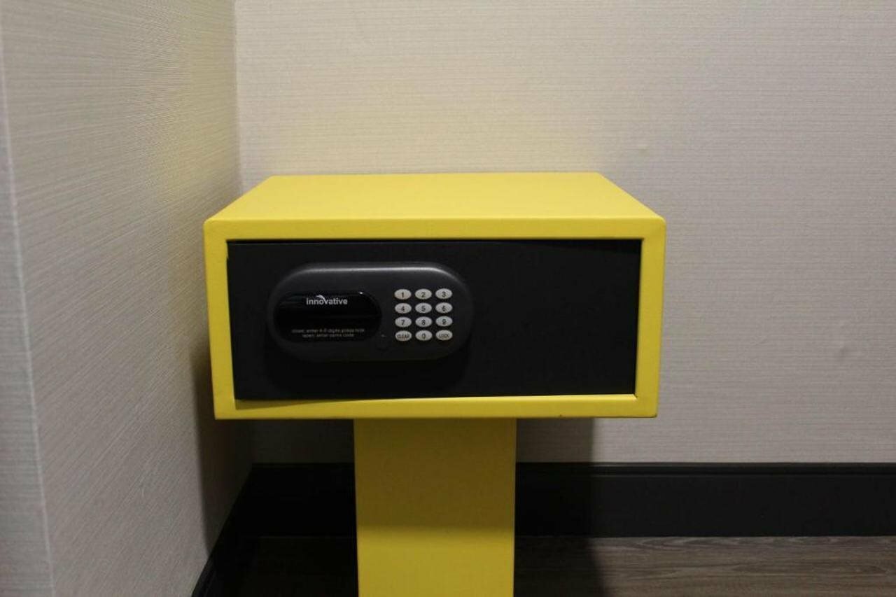 Фото GLō Best Western Mississauga Corporate Centre