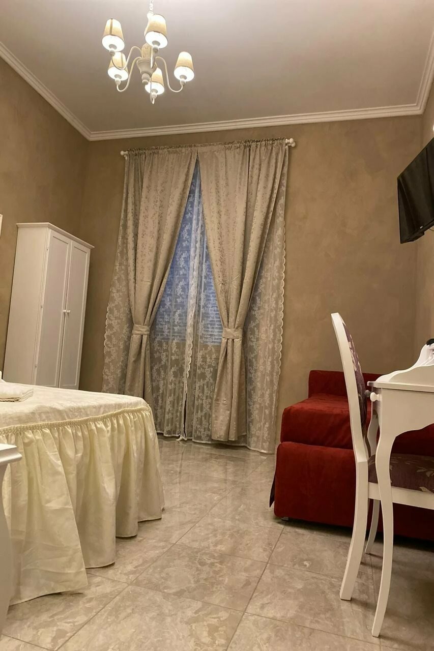 Фото Calais Milan Boutique Hotel