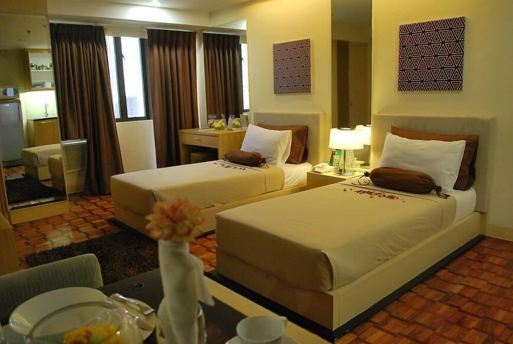 Фото Prince Plaza II Hotel