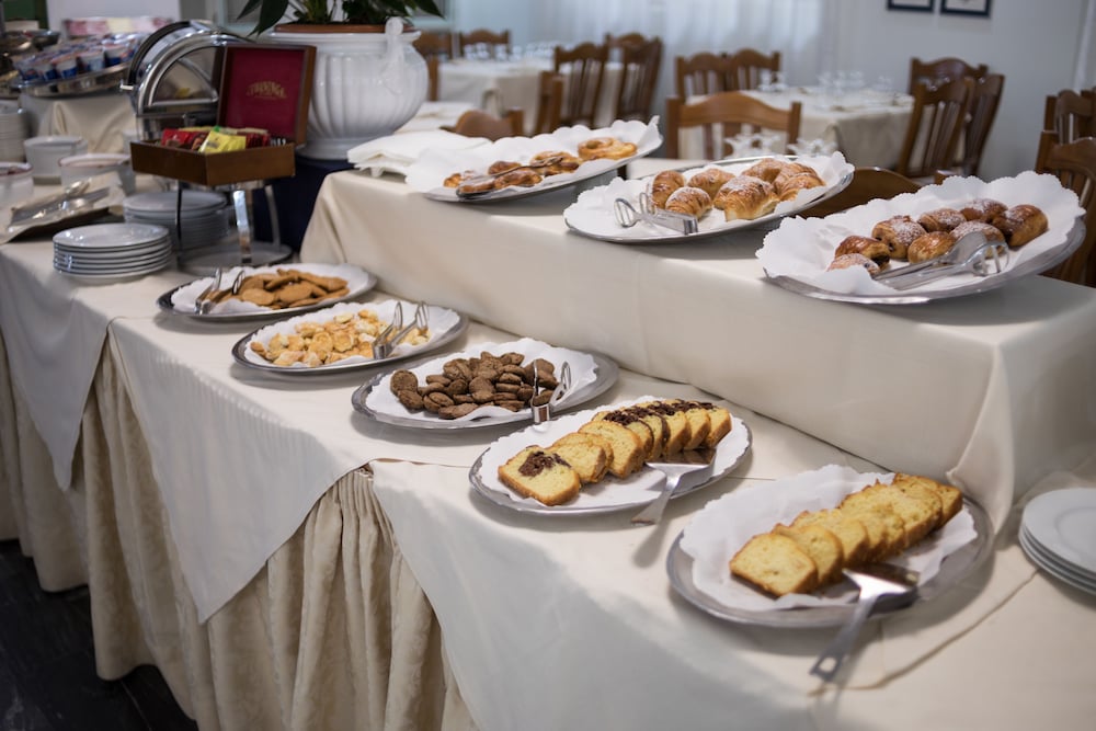 Фото Hotel Astor Victoria