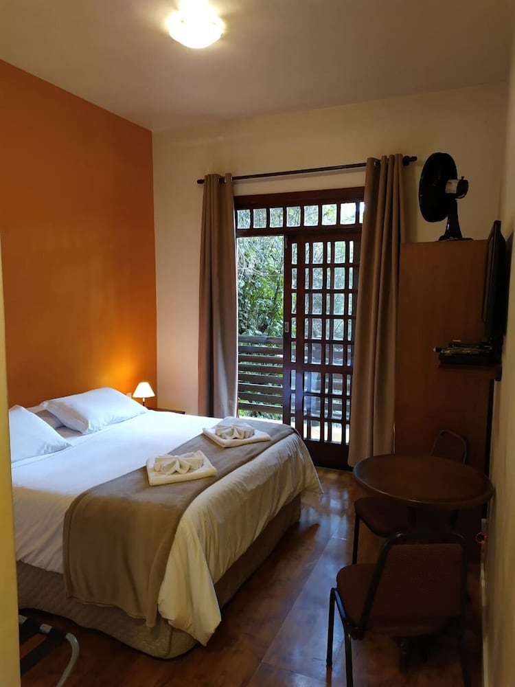 Фото Pousada La Toscana