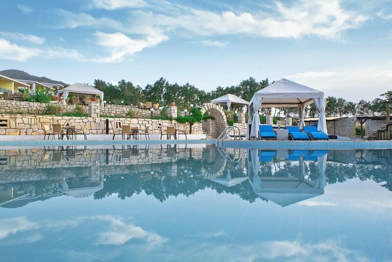 Гостиница Lassion Golden Bay by Checkin