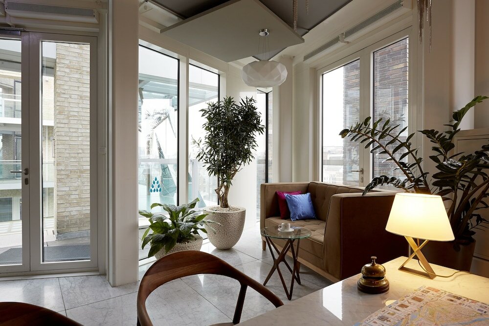 Фото Amadi Park Hotel