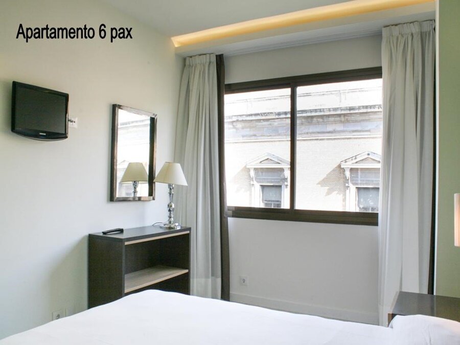 Фото Apartamentos Recoletos