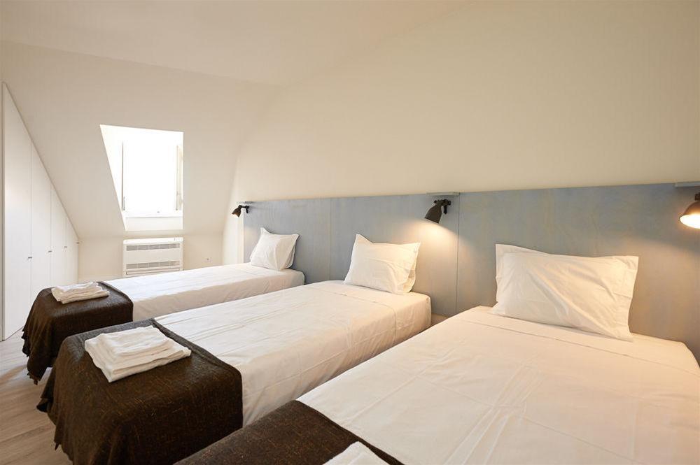 Фото Portugal Ways Santos Design Apartments