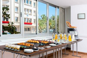 Гостиница Hotel Alicante Gran Sol, Affiliated by Meliá
